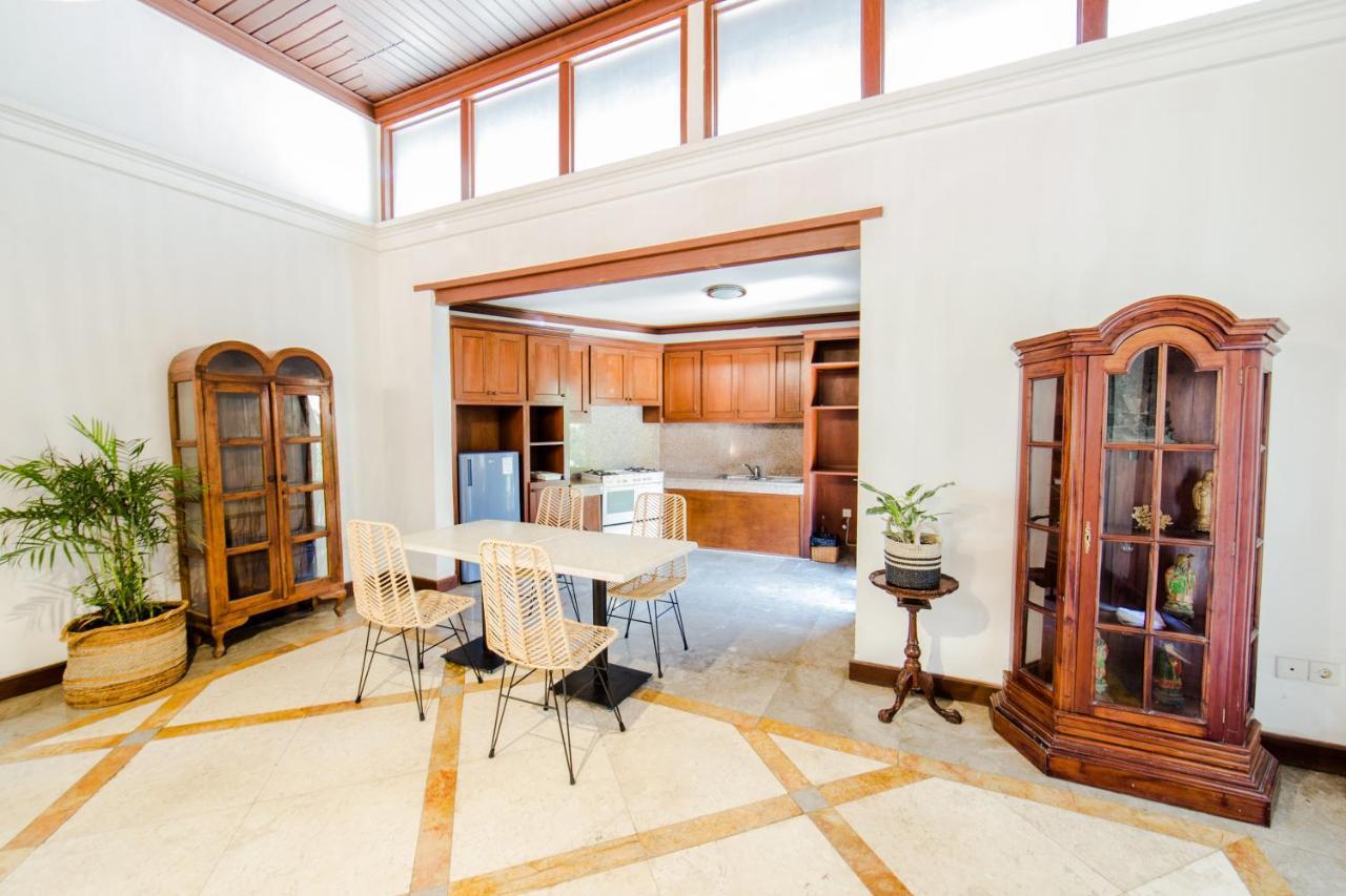 Fare Ti'I Villas Canggu Esterno foto